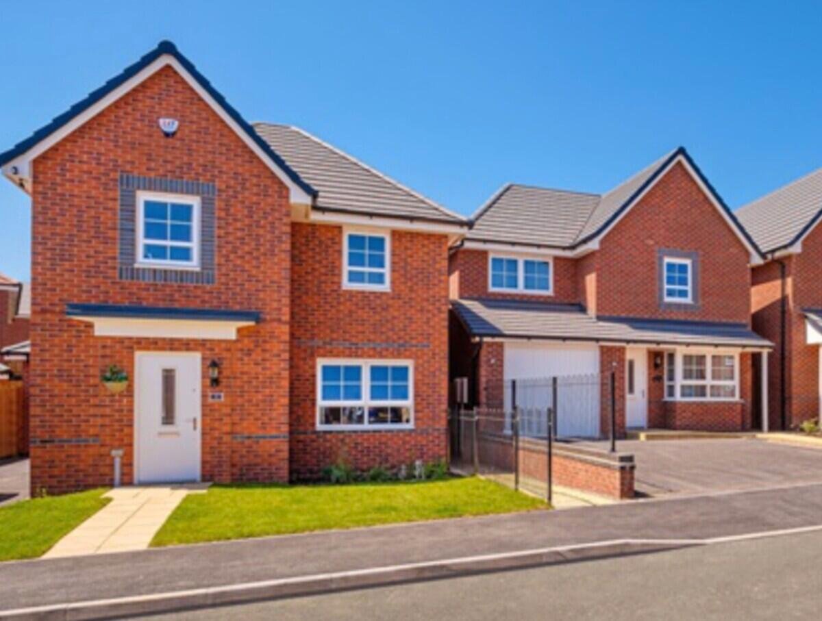 Development image of Barratt Homes at Dunstall Park, B78