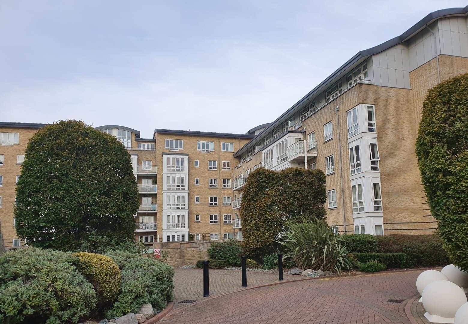 Development image of St David's Square, E14