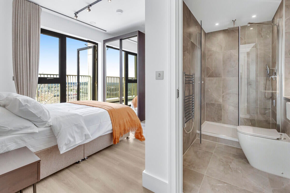 Listing image of North Kensington Gate, NW10