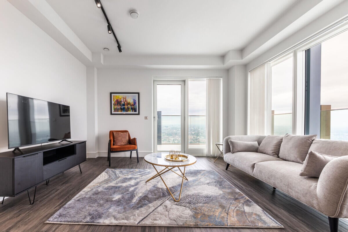Listing image of One West Point, W3