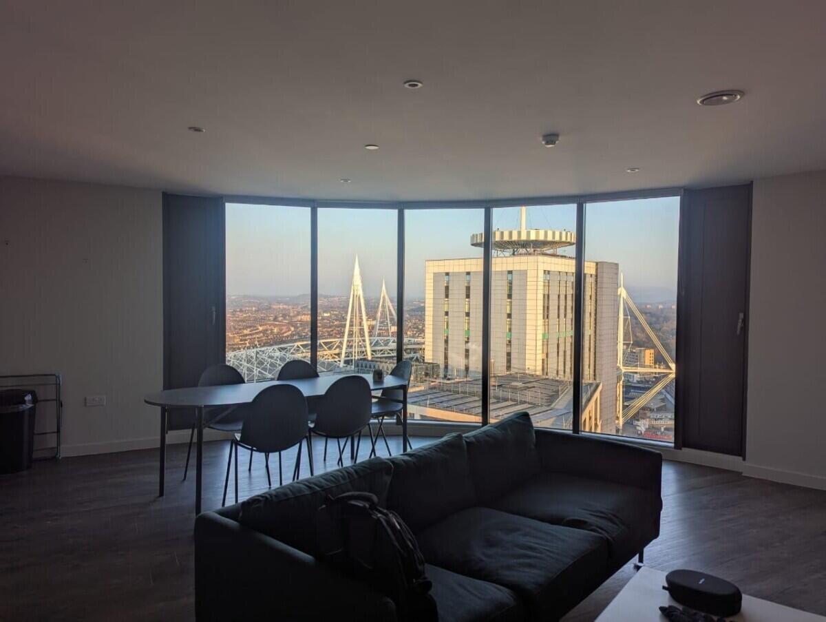 Review image for review b68ebec4-d3c3-4c98-9c3f-198a509a7933