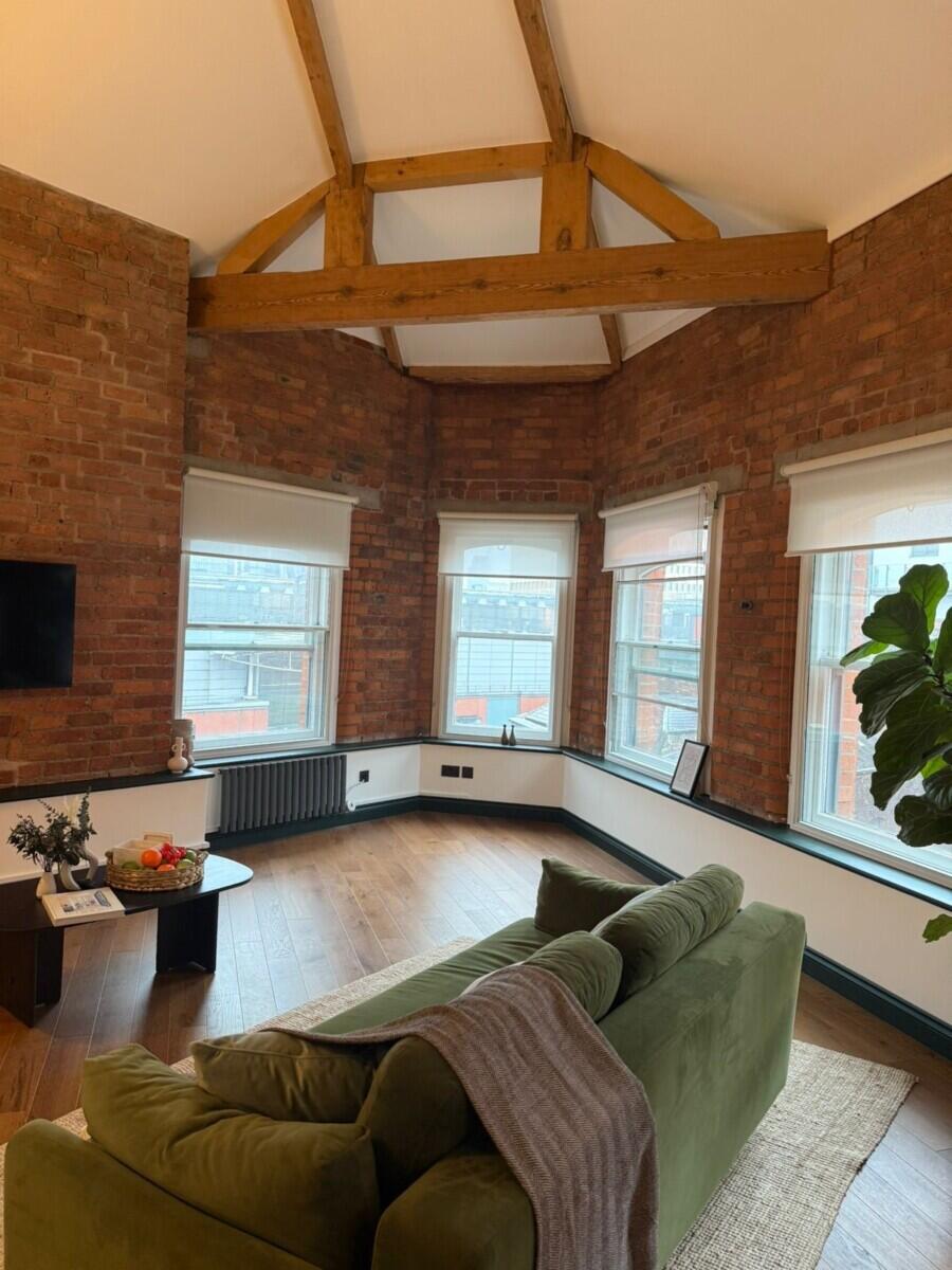 Review image for review 14cea85d-a5f8-4130-b86f-602f1823dd79