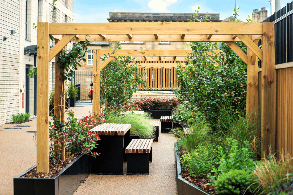 Development image of Bolt Works, HX1